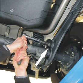 Unterfahrschutz Differential hinten 2mm Stahl Suzuki Jimny ab 2018 3.jpg